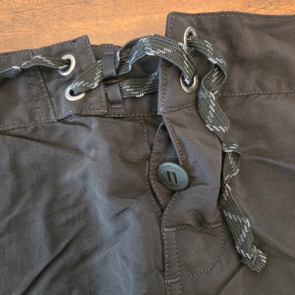 Patagonia Women's Wavefarer Boardshorts 4.5" Black Size 14 - Picture 3 of 11